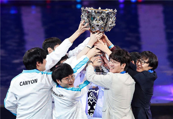 如多路底池 如多路底池